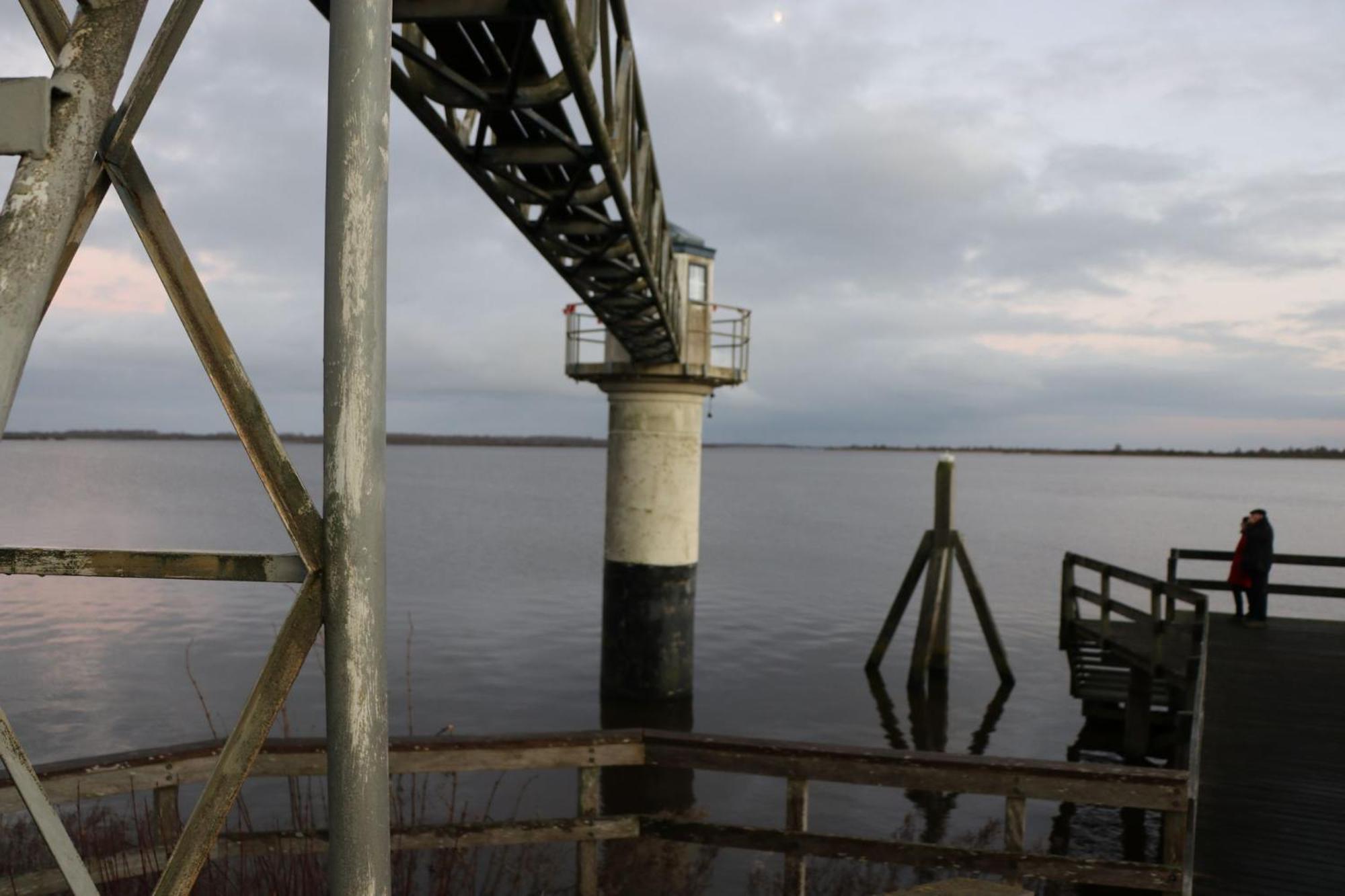 House Marijke With Winter Garden And Direct Access To The Lauwersmeer Anjum Bagian luar foto